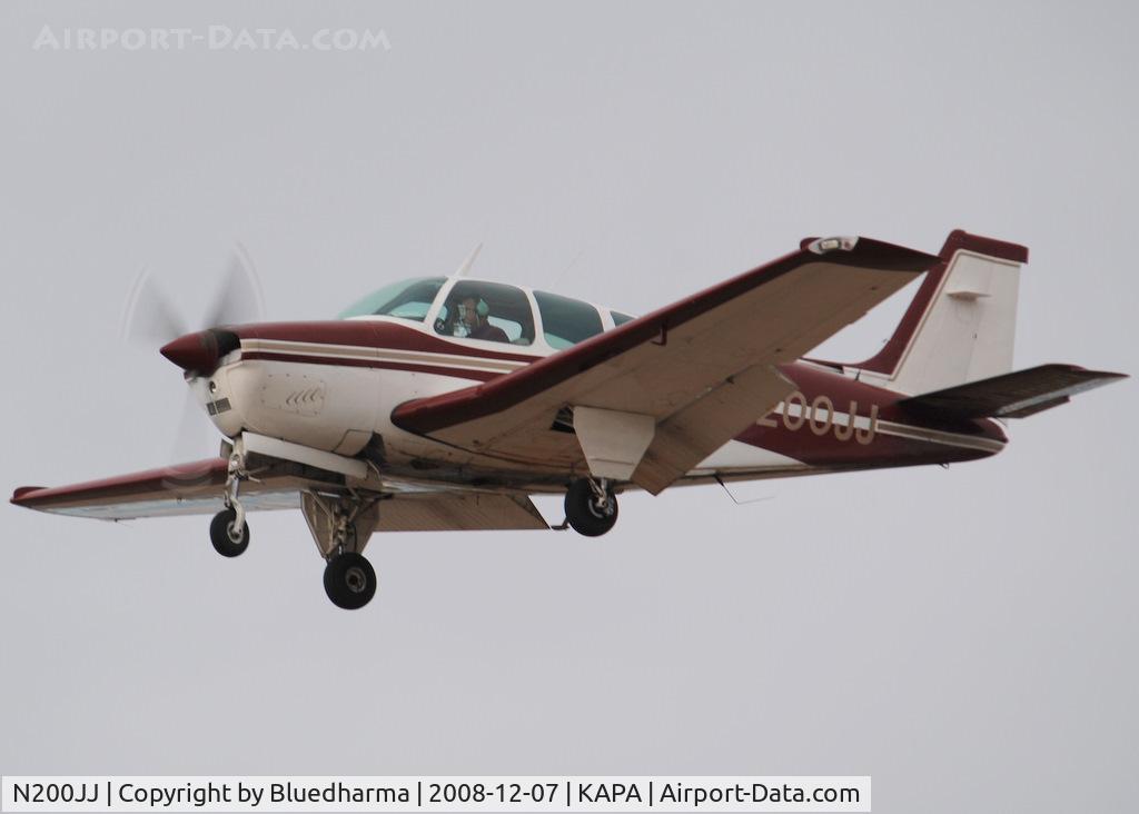 N200JJ, 1966 Beech 35-C33A Debonair C/N CE-112, On final approach to 17L.