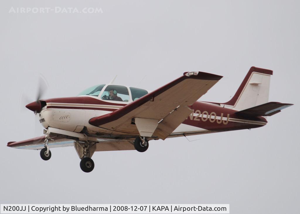 N200JJ, 1966 Beech 35-C33A Debonair C/N CE-112, On final approach to 17L.