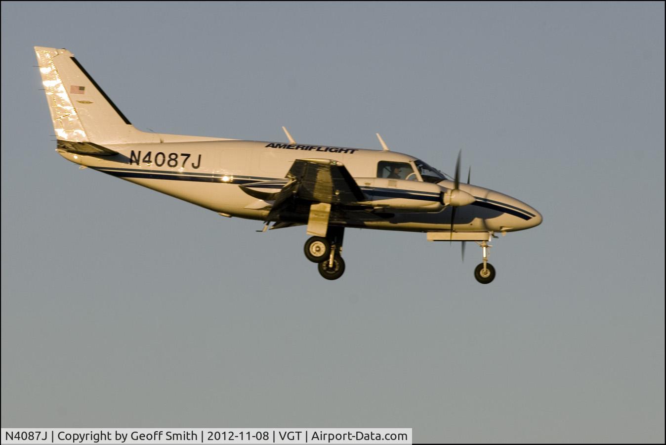 N4087J, 1981 Piper PA-31-350 Chieftain C/N 31-8152128, Ameriflight