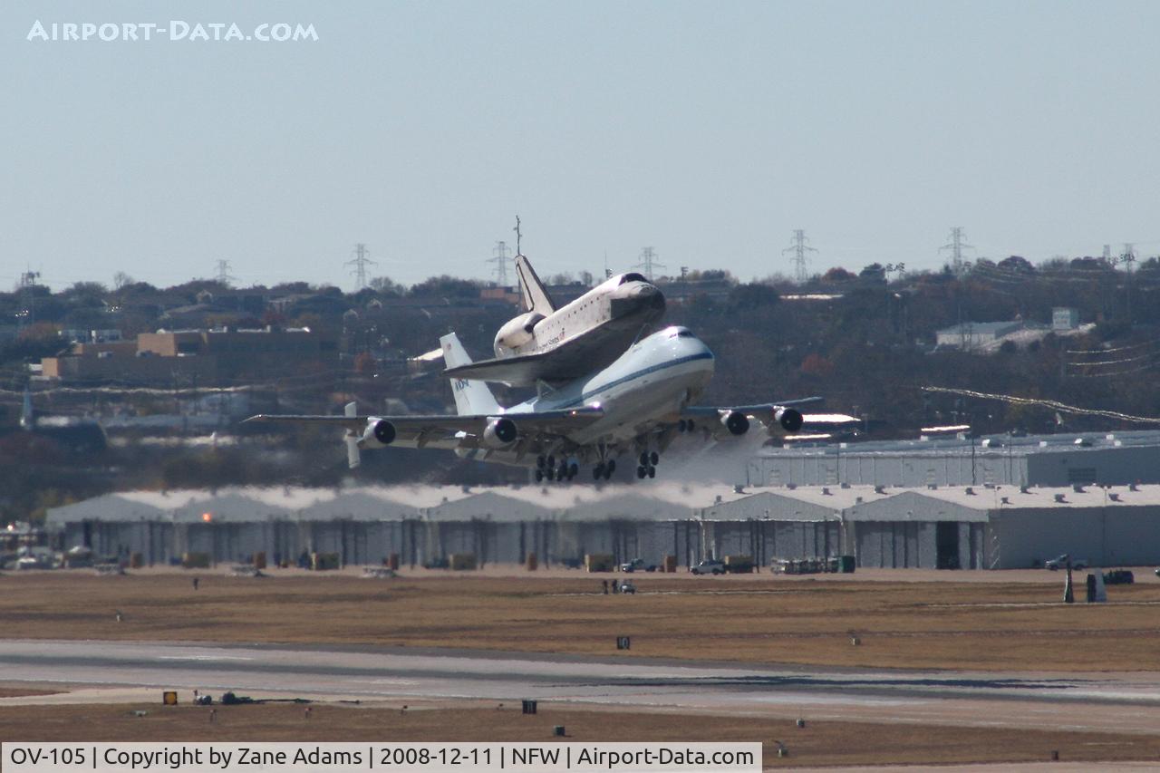 OV-105, 1991 Rockwell International Shuttle C/N 105, Shuttle Endeavor and the Shuttle Carrier Aircraft departing NASJRB Ft.Worth (Carswell AFB)