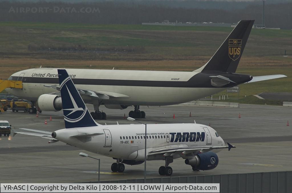 YR-ASC, 2007 Airbus A318-121 C/N 3220, TAROM  A318-111
