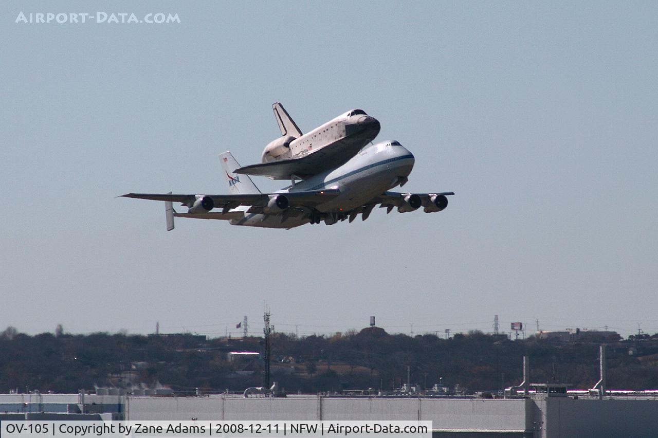 OV-105, 1991 Rockwell International Shuttle C/N 105, Shuttle Endeavor and the Shuttle Carrier Aircraft departing NASJRB Ft.Worth (Carswell AFB)