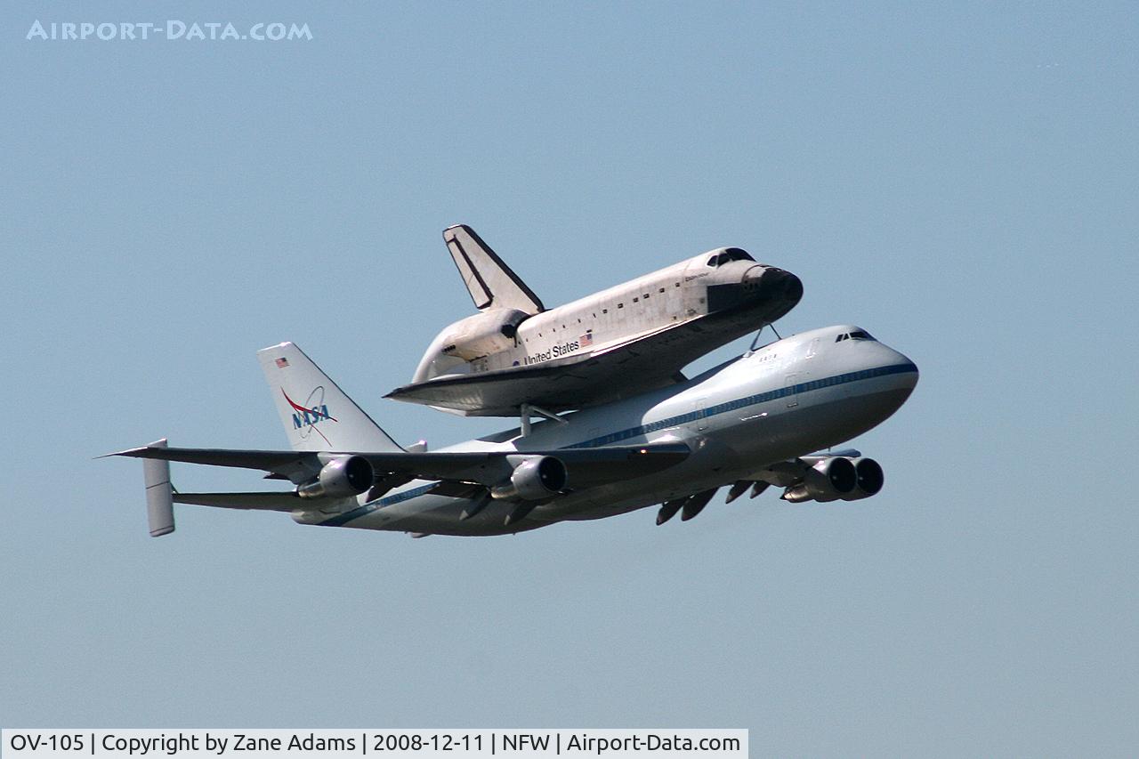 OV-105, 1991 Rockwell International Shuttle C/N 105, Shuttle Endeavor and the Shuttle Carrier Aircraft departing NASJRB Ft.Worth (Carswell AFB)