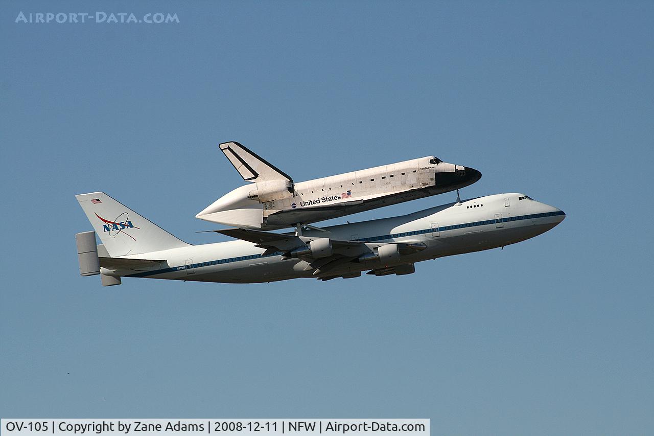 OV-105, 1991 Rockwell International Shuttle C/N 105, Shuttle Endeavor and the Shuttle Carrier Aircraft departing NASJRB Ft.Worth (Carswell AFB)