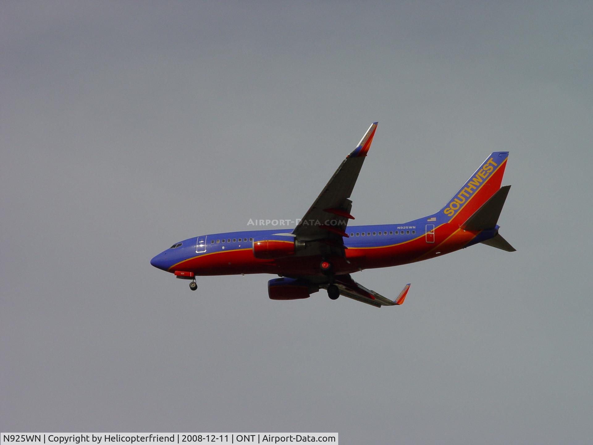 N925WN, 2008 Boeing 737-7H4 C/N 36630, Inbound to Ontario