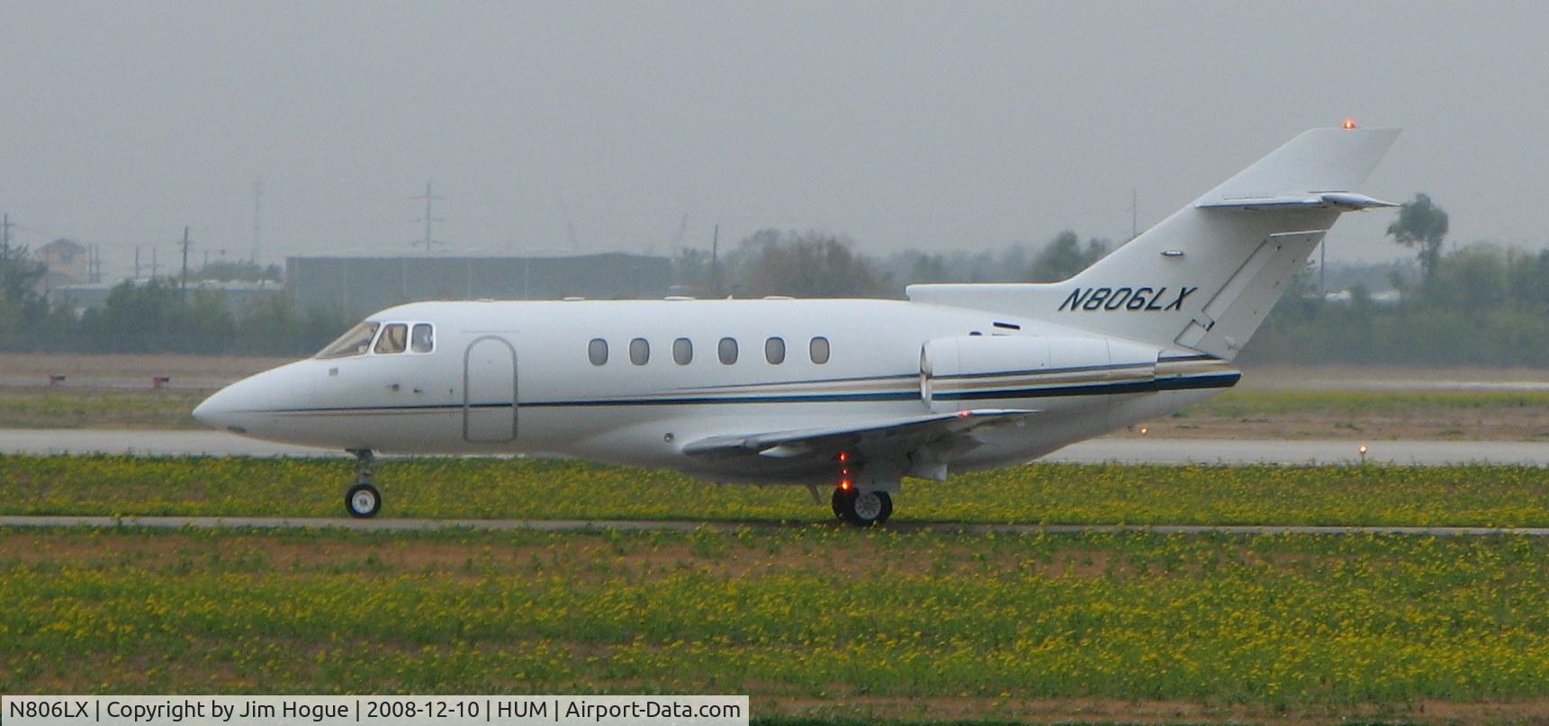 N806LX, 1998 Raytheon Hawker 800XP C/N 258383, At Houma, LA 12/10/08