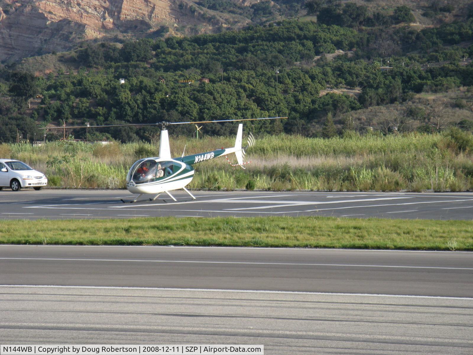 N144WB, 1998 Robinson R44 C/N 0545, 1998 Robinson R44 RAVEN, Lycoming O-540, landed
