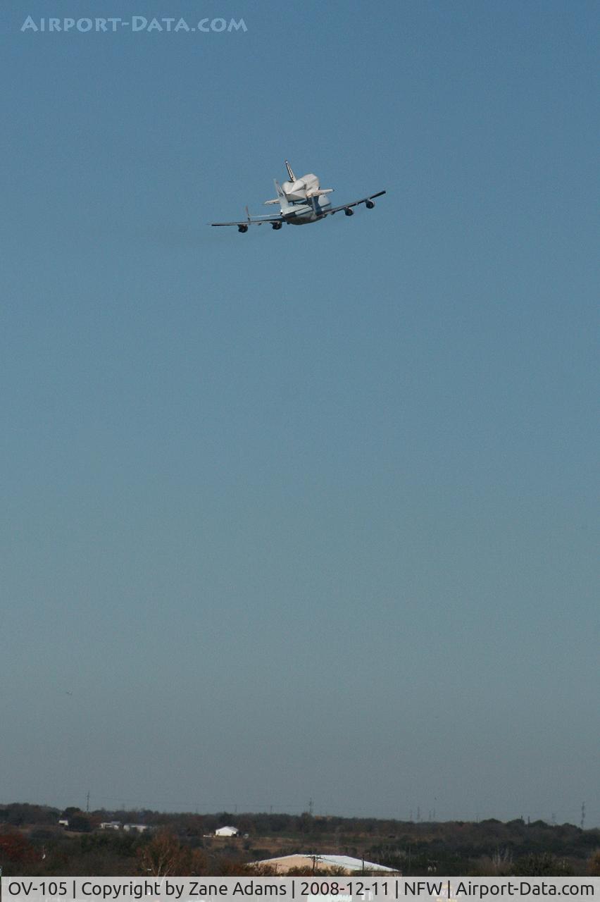 OV-105, 1991 Rockwell International Shuttle C/N 105, Shuttle Endeavor and the Shuttle Carrier Aircraft departing NASJRB Ft.Worth (Carswell AFB)