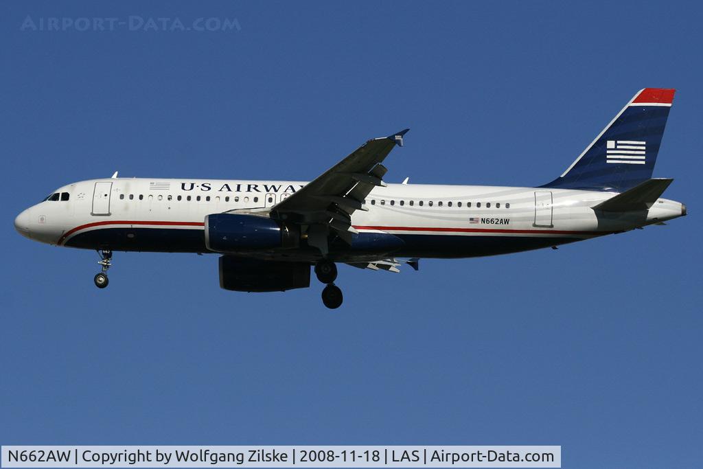 N662AW, 2000 Airbus A320-232 C/N 1274, visitor