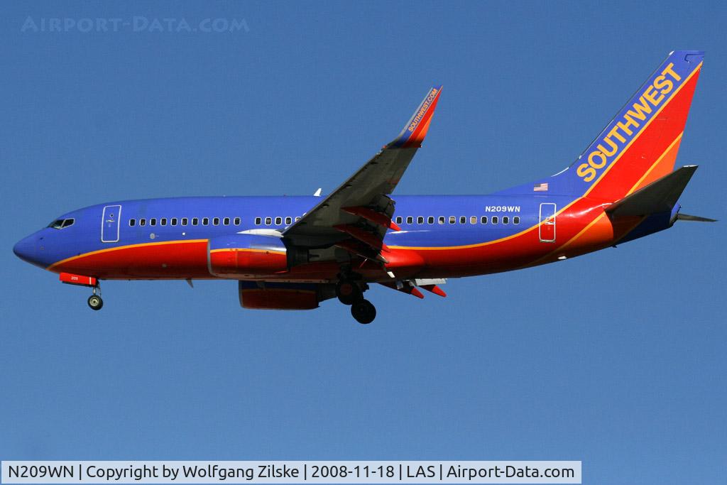N209WN, 2005 Boeing 737-7H4 C/N 32484, visitor