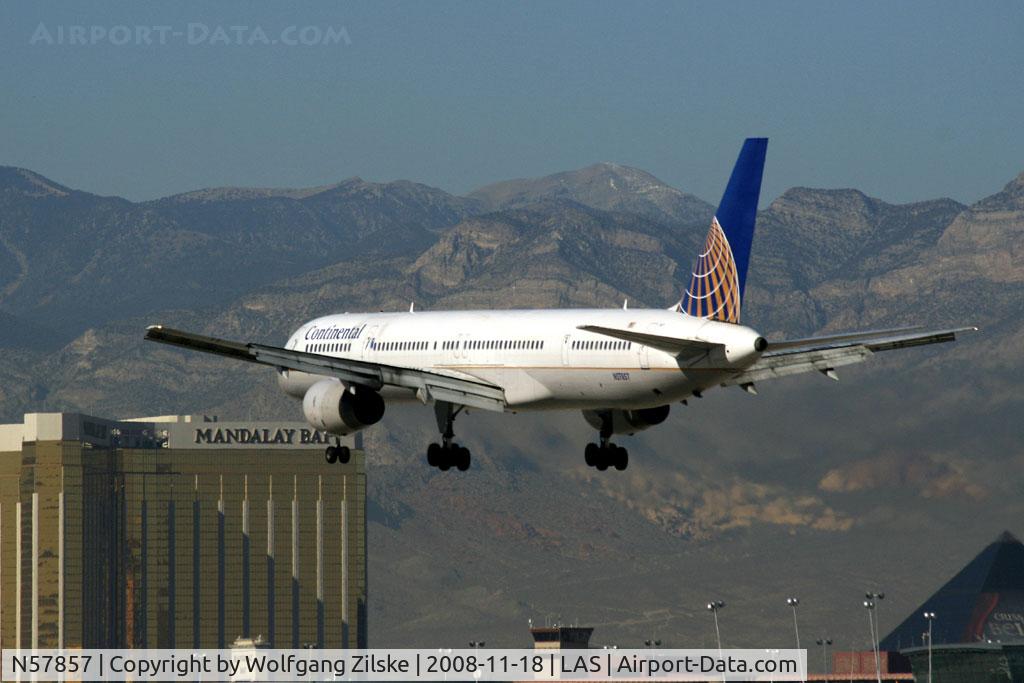 N57857, 2004 Boeing 757-324 C/N 32816, Going to Las Vegas