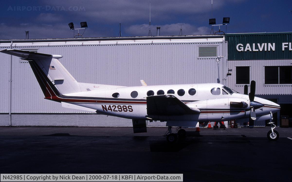 N4298S, 1976 Beech 200 King Air C/N BB-198, KBFI