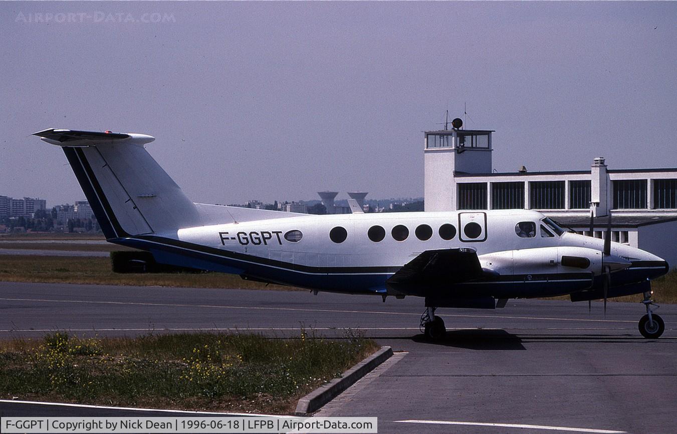 F-GGPT, 1978 Beech 200 Super King Air C/N BB-438, LFPB
