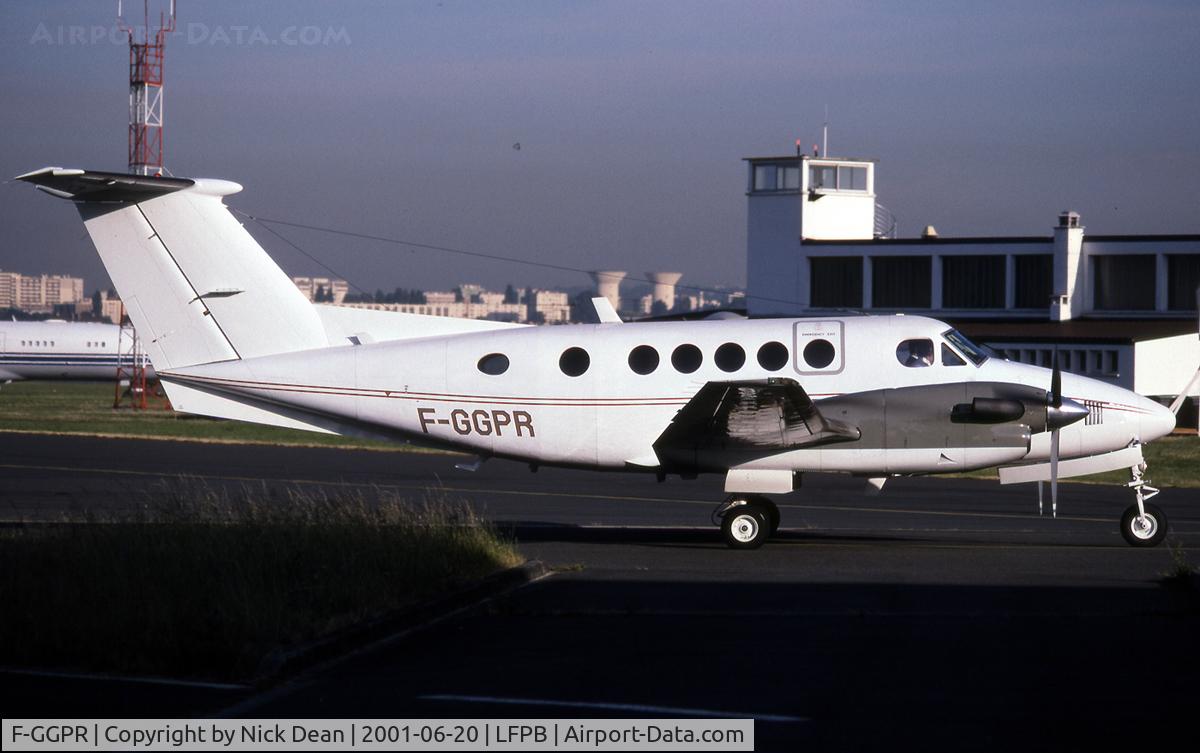 F-GGPR, Beech 200 C/N BB-681, LFPB
