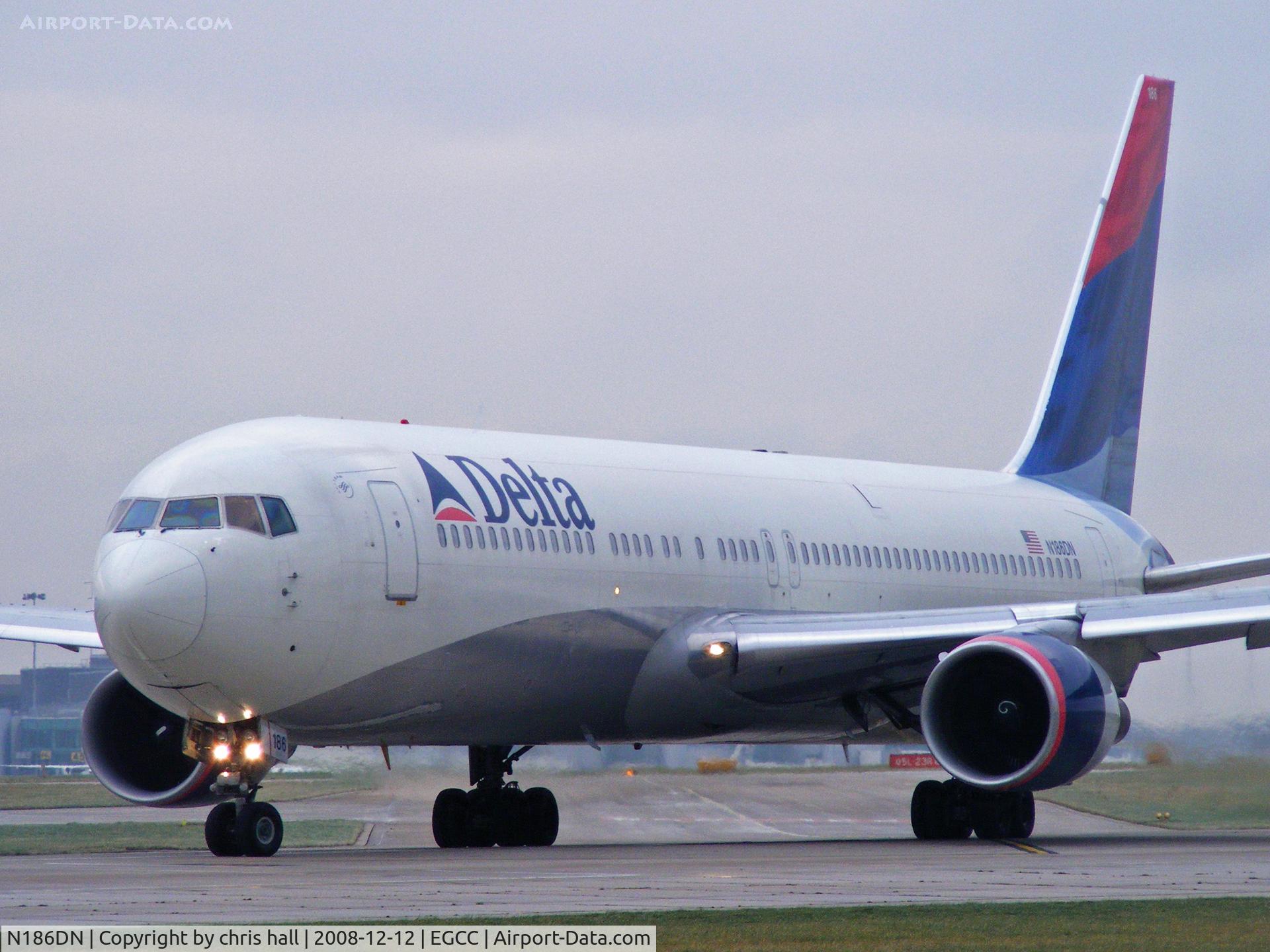 N186DN, 1995 Boeing 767-332 C/N 27962, Delta