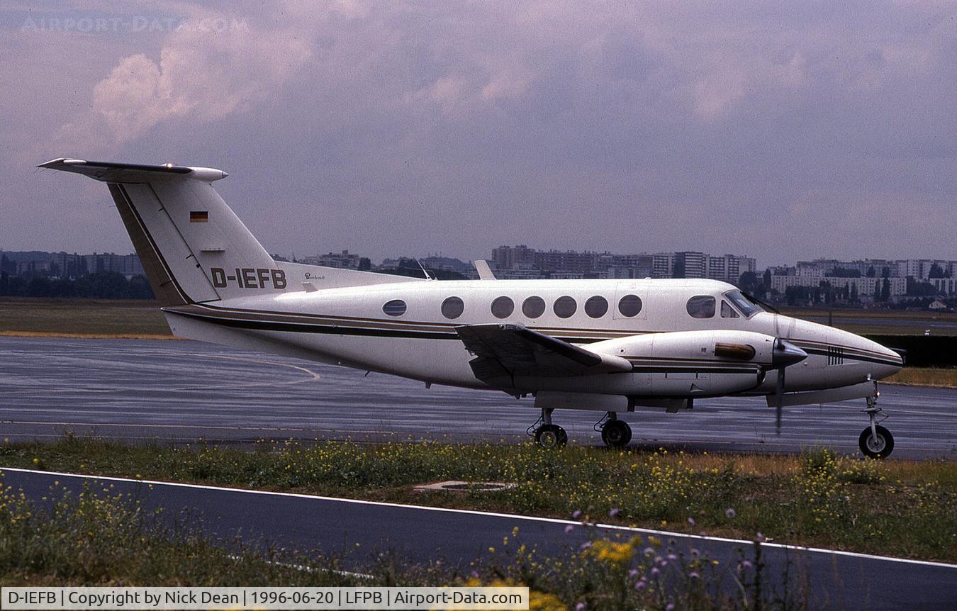 D-IEFB, 1981 Beech B200 Super King Air King Air C/N BB-897, LFPB