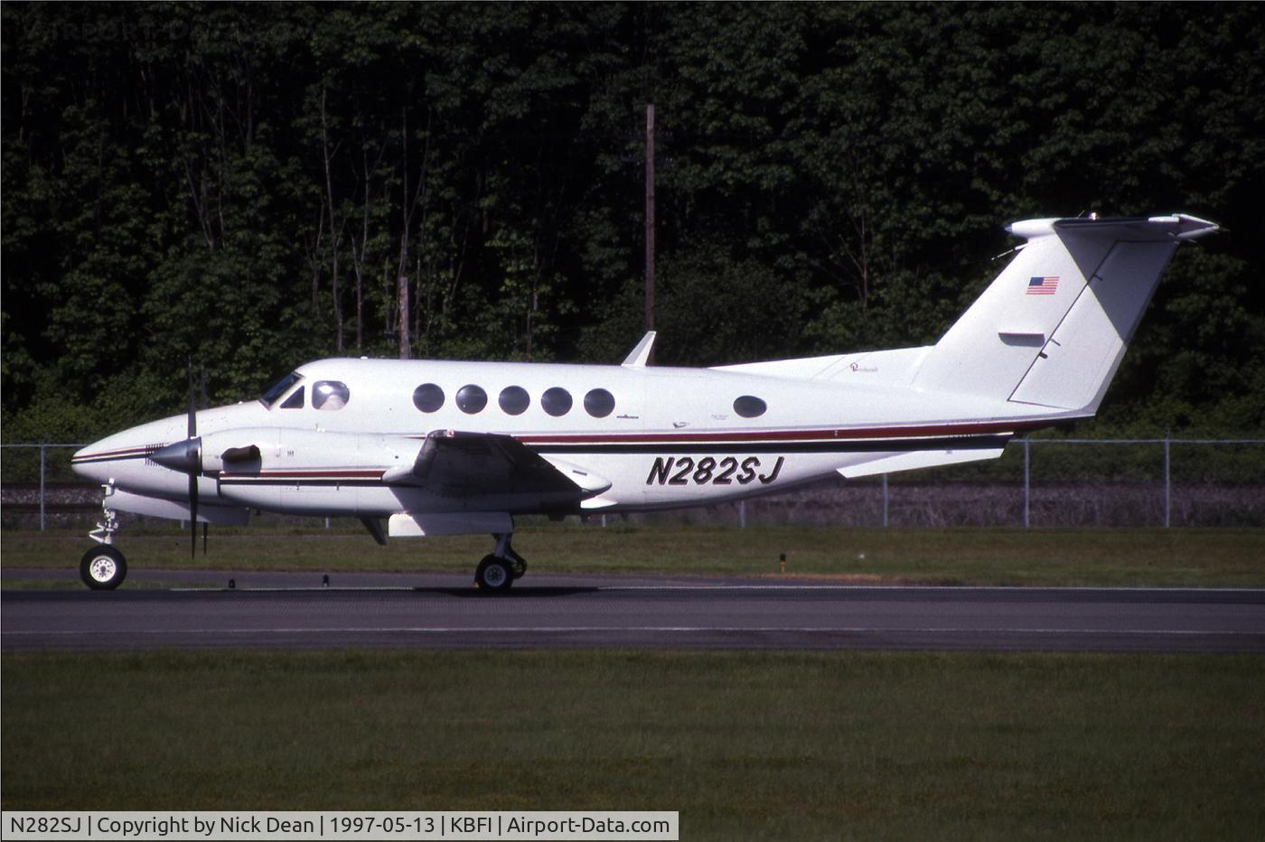 N282SJ, 1981 Beech B200 King Air C/N BB-925, KBFI