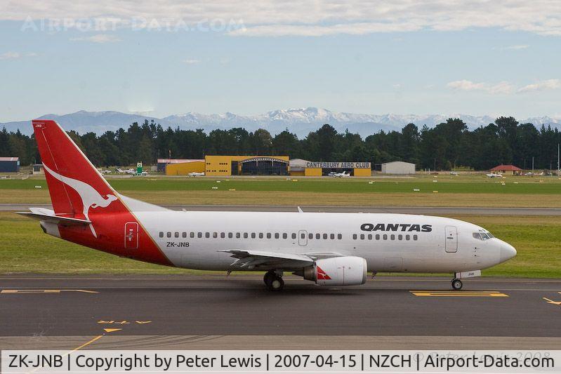 ZK-JNB, 1987 Boeing 737-376 C/N 23491, Jetconnect Ltd., Auckland (Qantas)