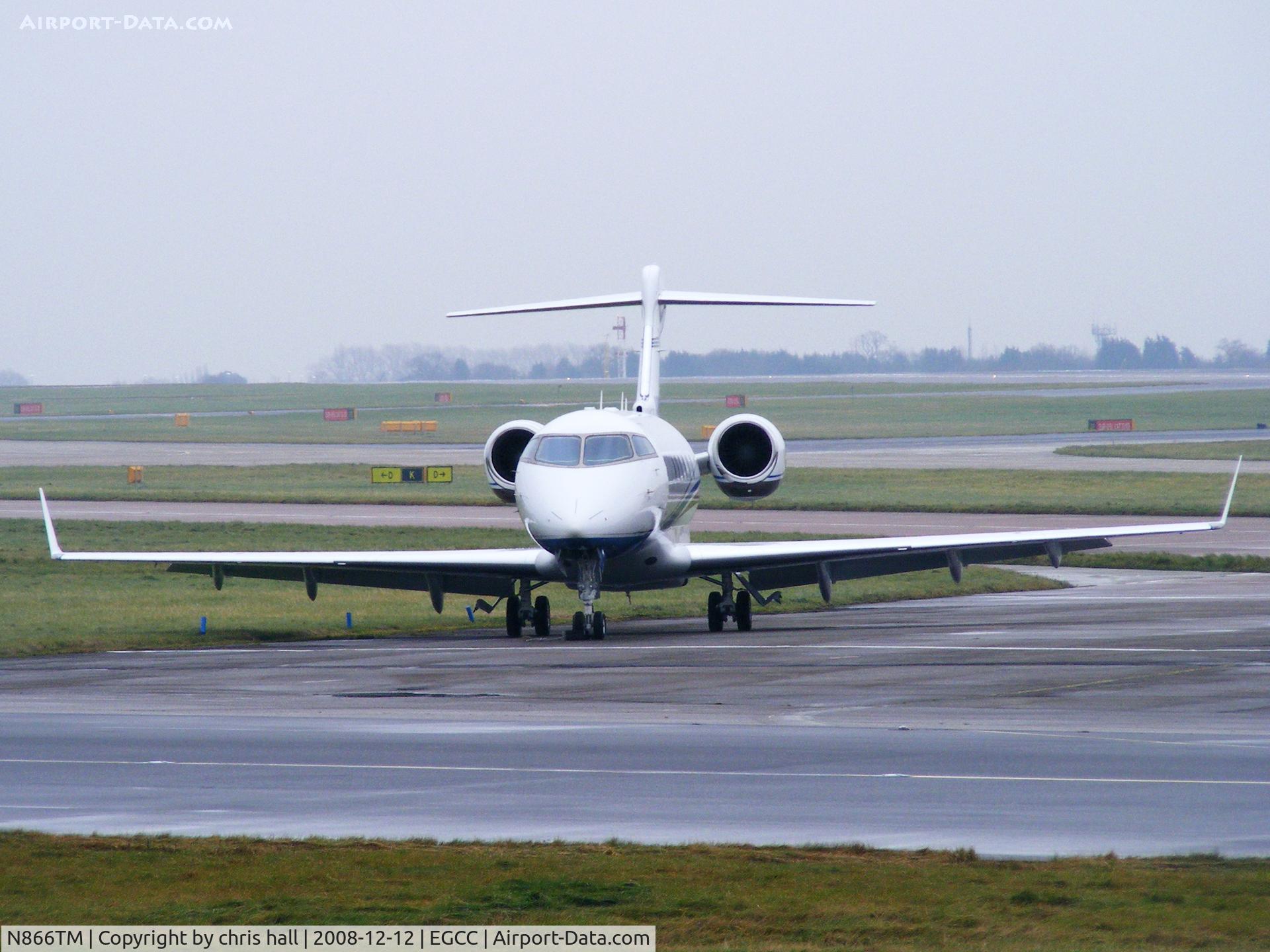 N866TM, 2005 Bombardier Challenger 300 (BD-100-1A10) C/N 20066, On the apron at Manchester