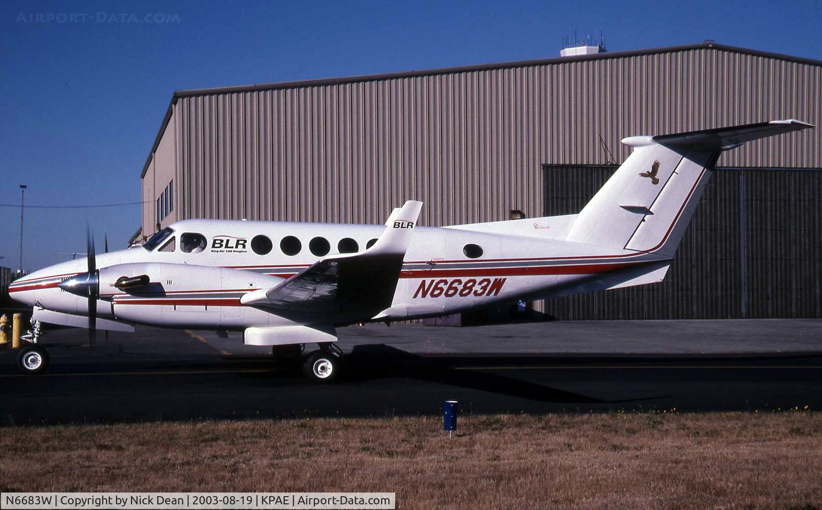 N6683W, 1983 Beech B200 King Air C/N BB-1154, KPAE