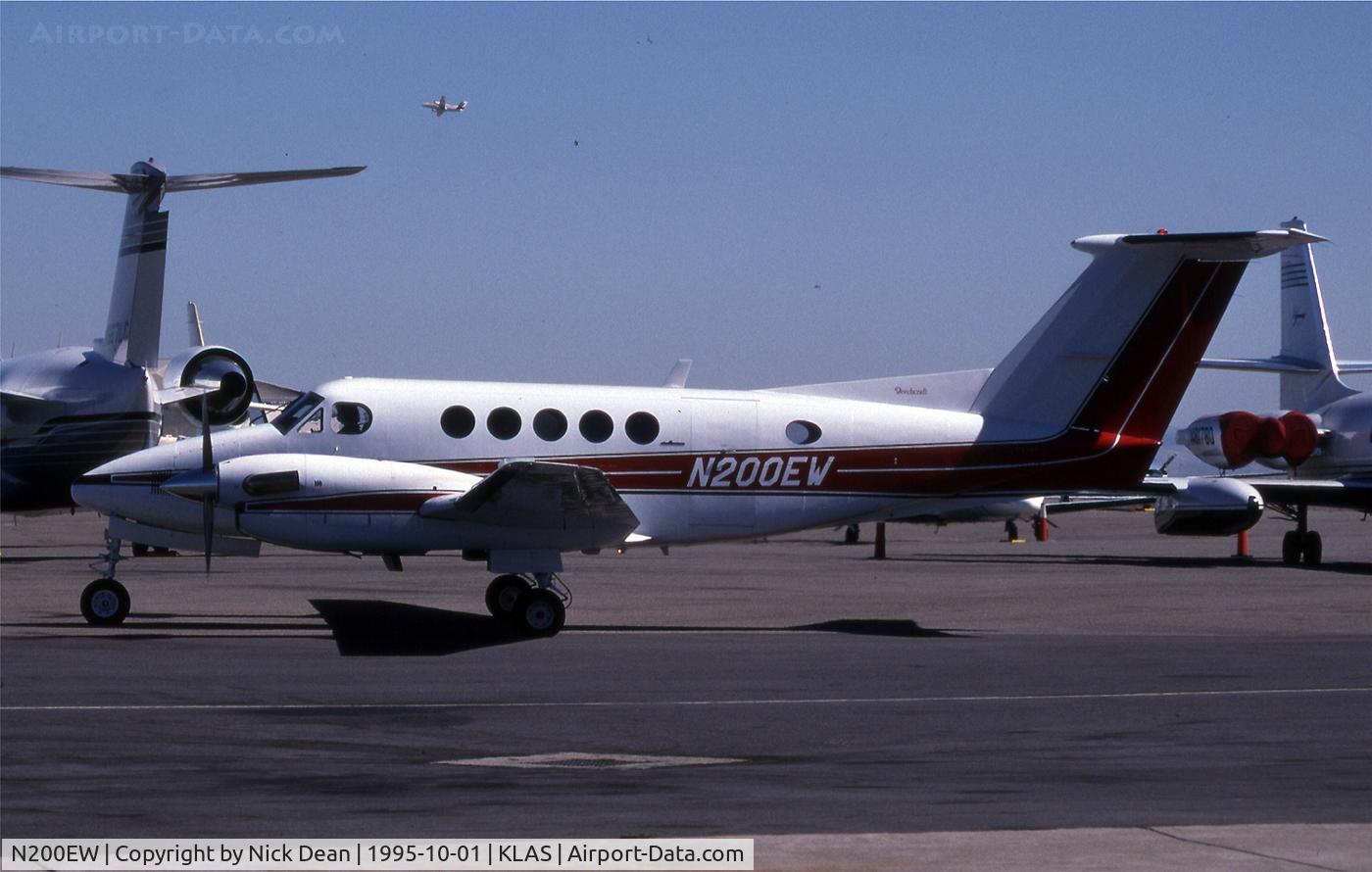 N200EW, 1983 Beechcraft B200 King Air C/N BB-1163, KLAS (Currently registered N960JP)