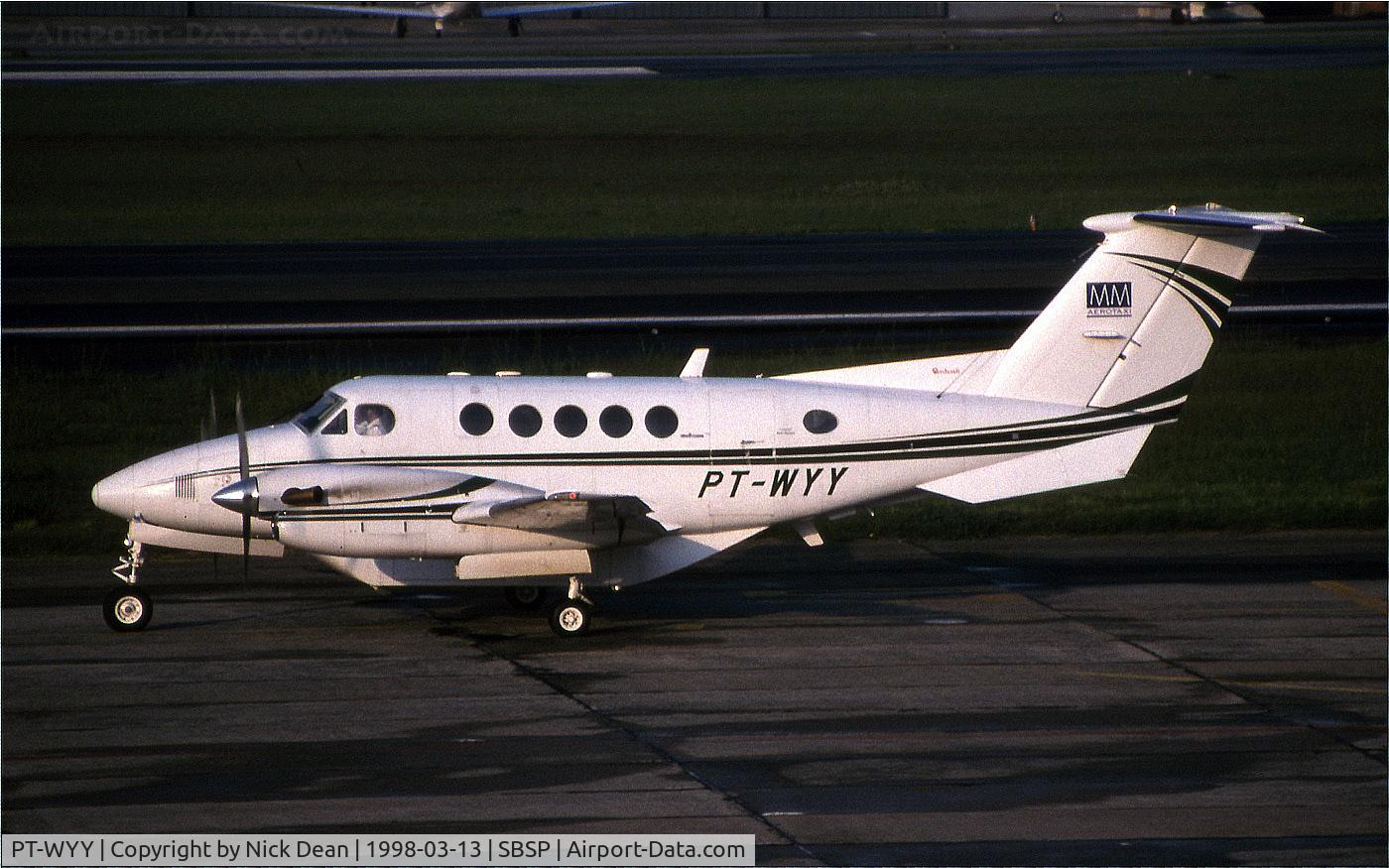 PT-WYY, 1988 Beechcraft B200 (1300) King Air C/N BB-1302, SBSP (Currently registered C-GXHS)