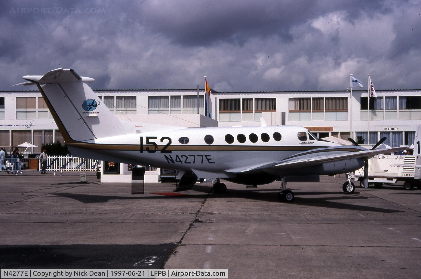 N4277E, 1988 Beech B200 King Air C/N BB-1314, LFPB