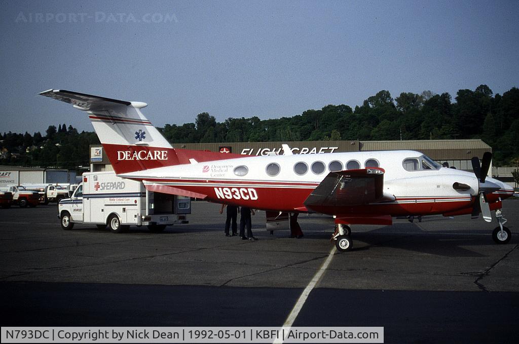 N793DC, 1991 Beech B200 King Air C/N BB-1404, KBFI (Seen as N93CD currently registered N793DC)