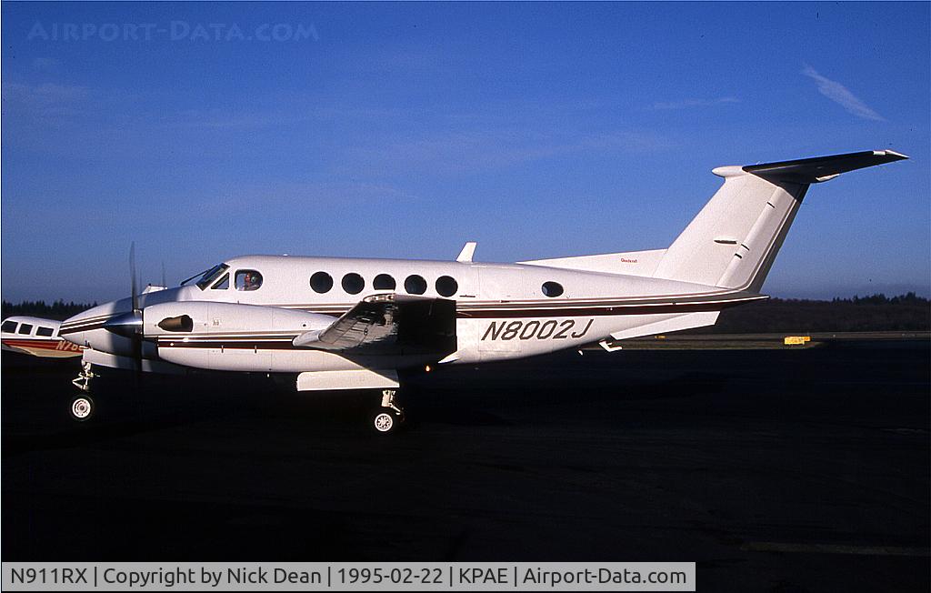 N911RX, 1992 Beech B200 King Air C/N BB-1425, KPAE (Seen here as N8002J prior to becoming N911RX)