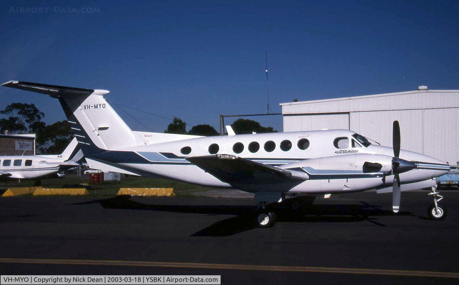 VH-MYO, 1993 Beech B200 King Air C/N BB-1472, YSBK