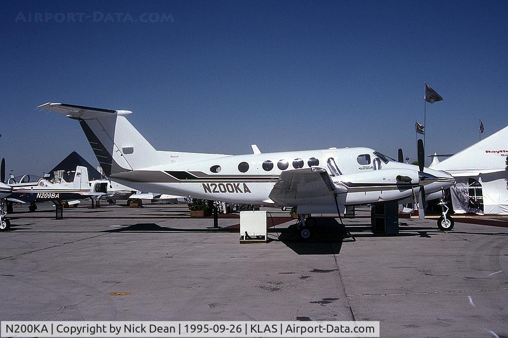 N200KA, 1993 Beech B200 King Air C/N BB-1449, KLAS
