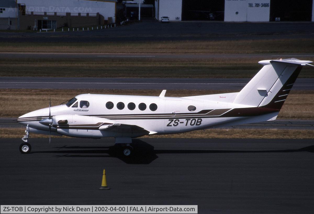 ZS-TOB, 1995 Beech B200 King Air C/N BB-1515, FALA