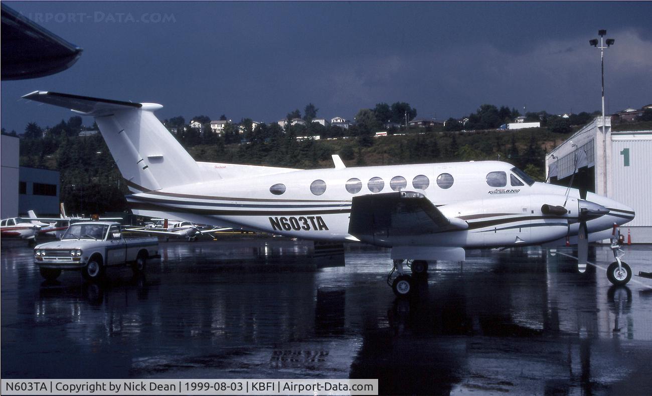 N603TA, 1998 Raytheon B200 King Air C/N BB-1623, KBFI