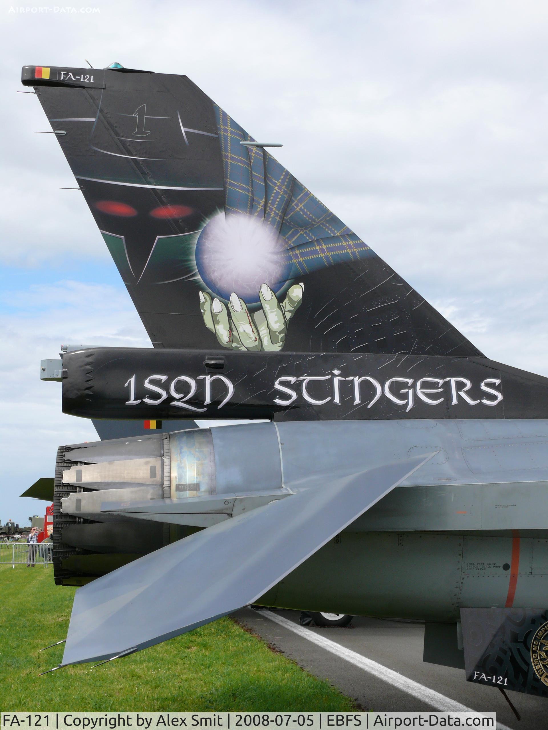 FA-121, SABCA F-16AM Fighting Falcon C/N 6H-121, General Dynamics F-16AM FA-121 Belgian Air Component with a awesome paintjob on the tail