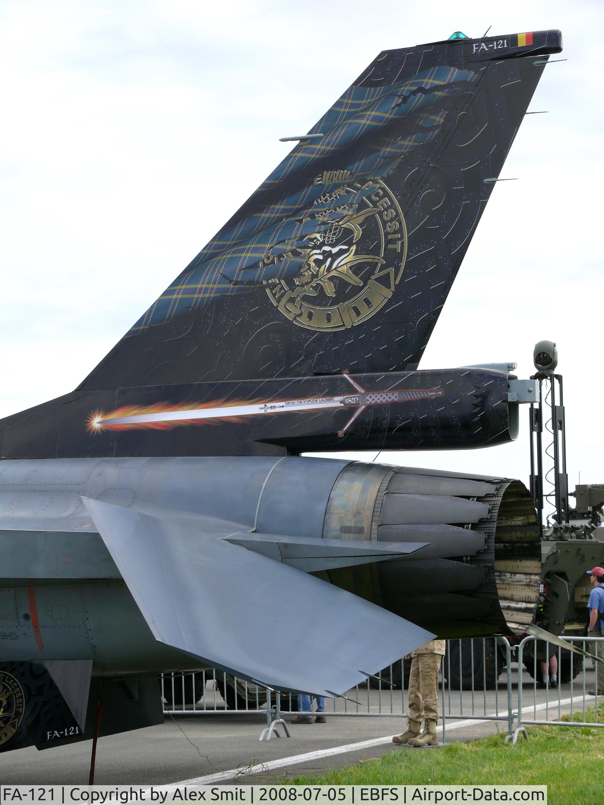 FA-121, SABCA F-16AM Fighting Falcon C/N 6H-121, General Dynamics F-16AM FA-121 Belgian Air Component with a awesome paintjob on the tail