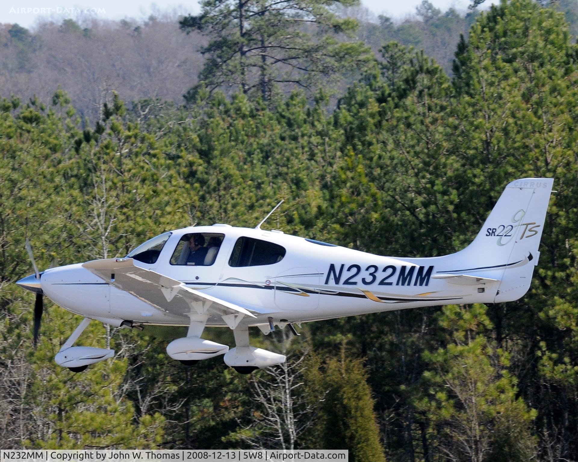 N232MM, 2006 Cirrus SR22 C/N 2302, Departing runway 4