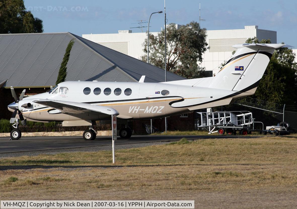 VH-MQZ, 2006 Raytheon B200 King Air C/N BB-1961, YPPH