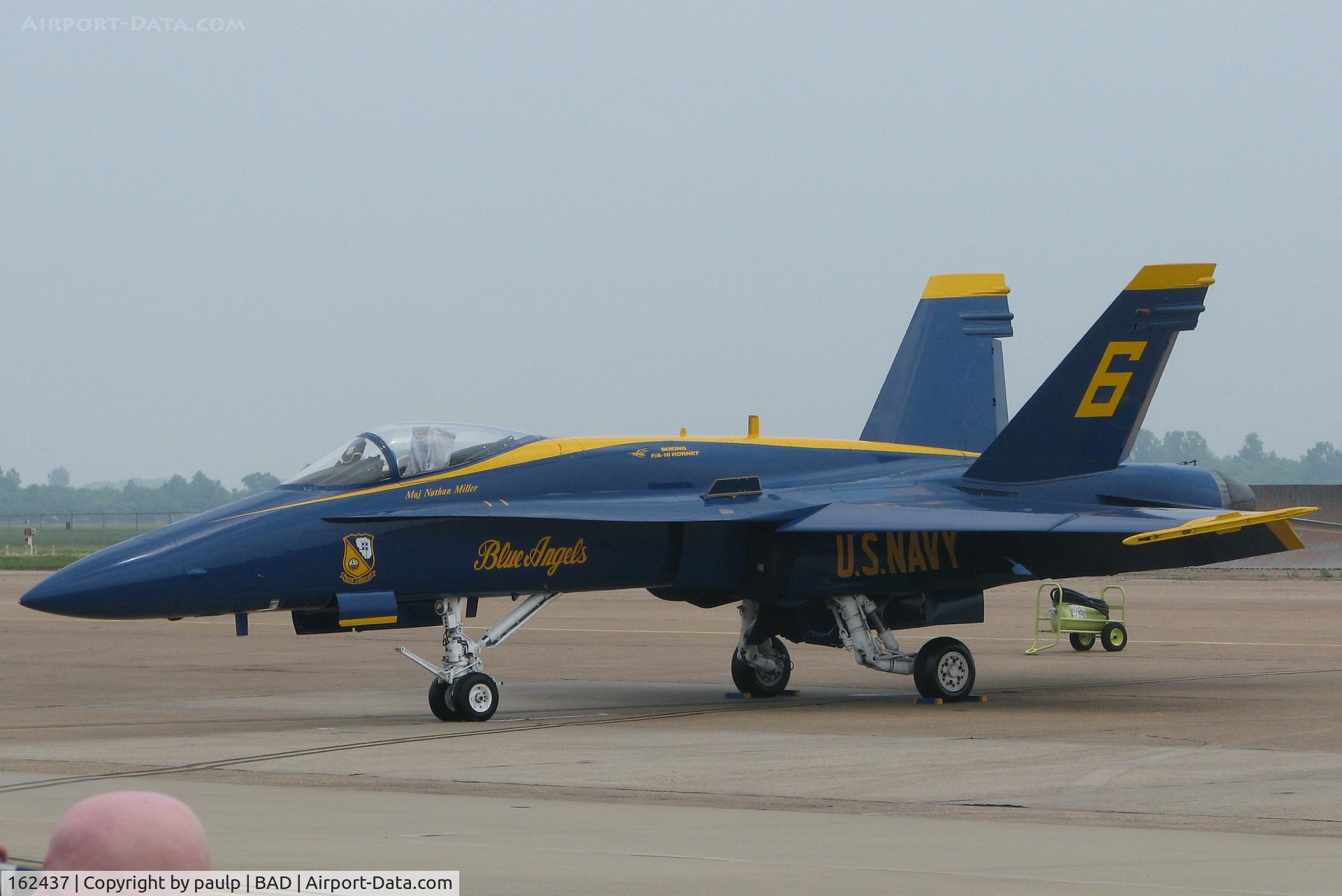 162437, McDonnell Douglas F/A-18A Hornet C/N 0281, Parked before the demo at Barksdale Air Force Base.