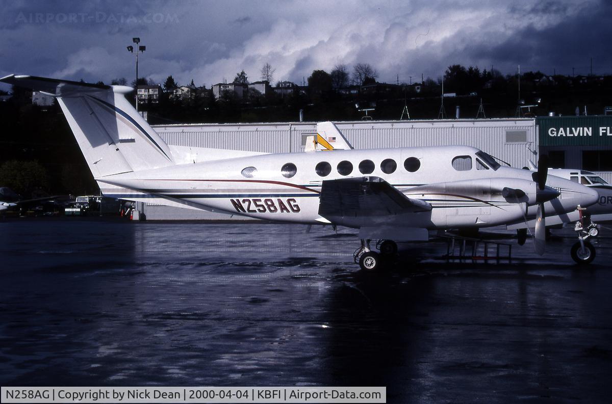 N258AG, 1978 Beech 200 Super King Air C/N BC-44, KBFI