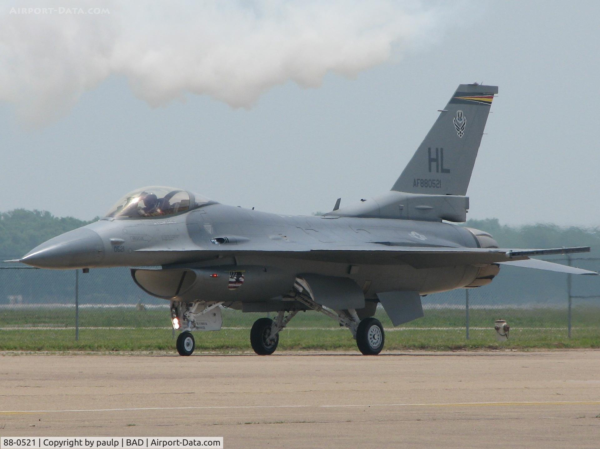 88-0521, 1988 General Dynamics F-16CG Night Falcon C/N 1C-123, Viper West about to taxi for his demo at Barksdale Air Force Base.