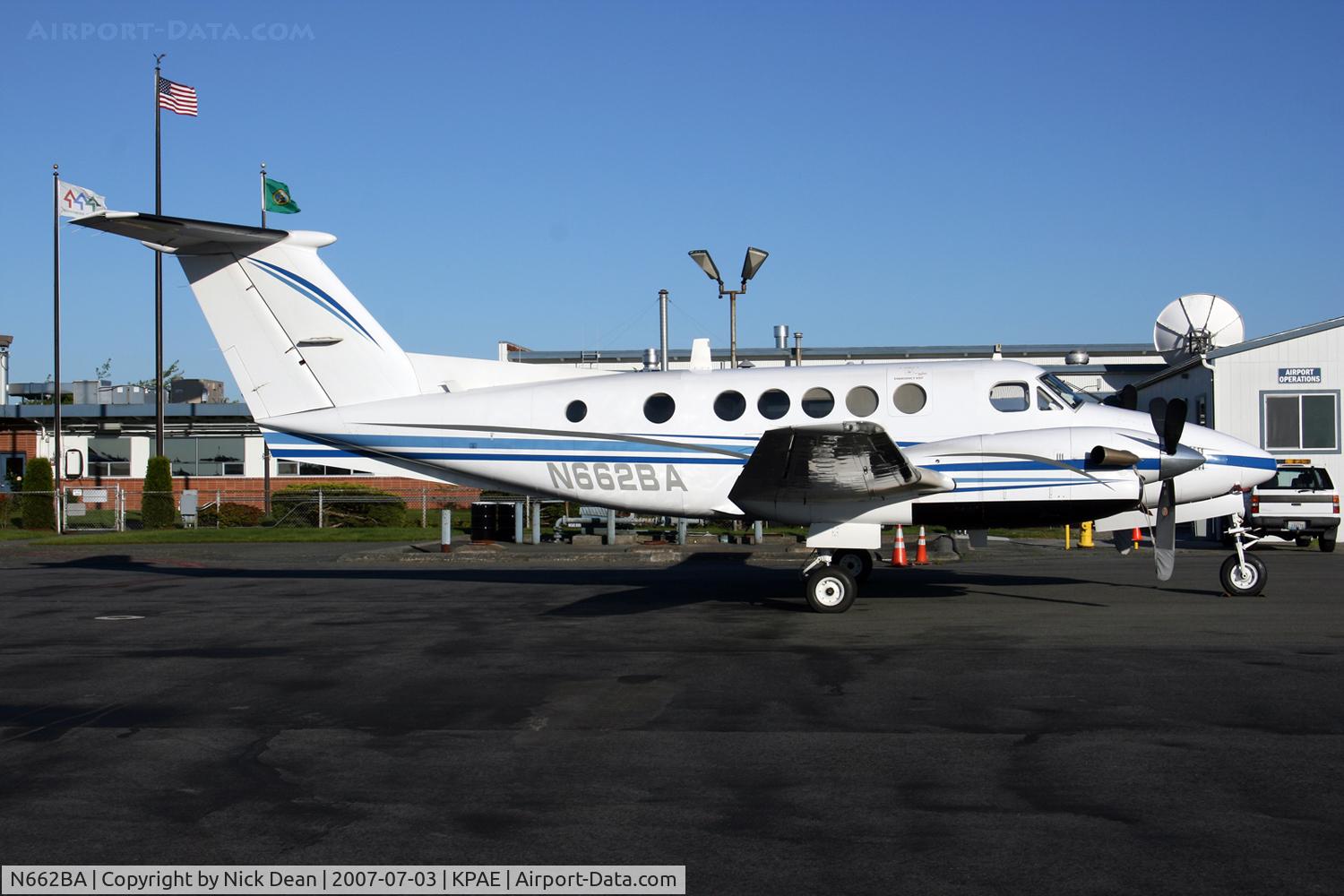 N662BA, 1982 Beech B200C King Air C/N BL-62, KPAE