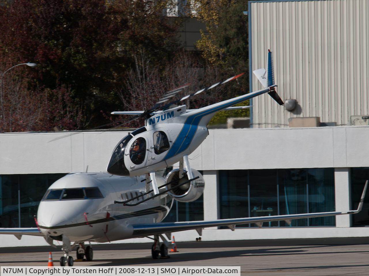 N7UM, 1975 Hughes 369HS C/N 850767S, N7UM departing on RWY 21