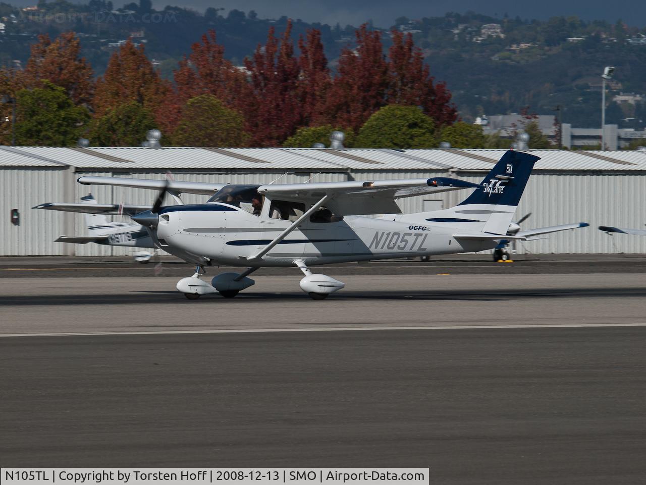N105TL, 2003 Cessna T182T Turbo Skylane C/N T18208213, N105TL arriving on RWY 21