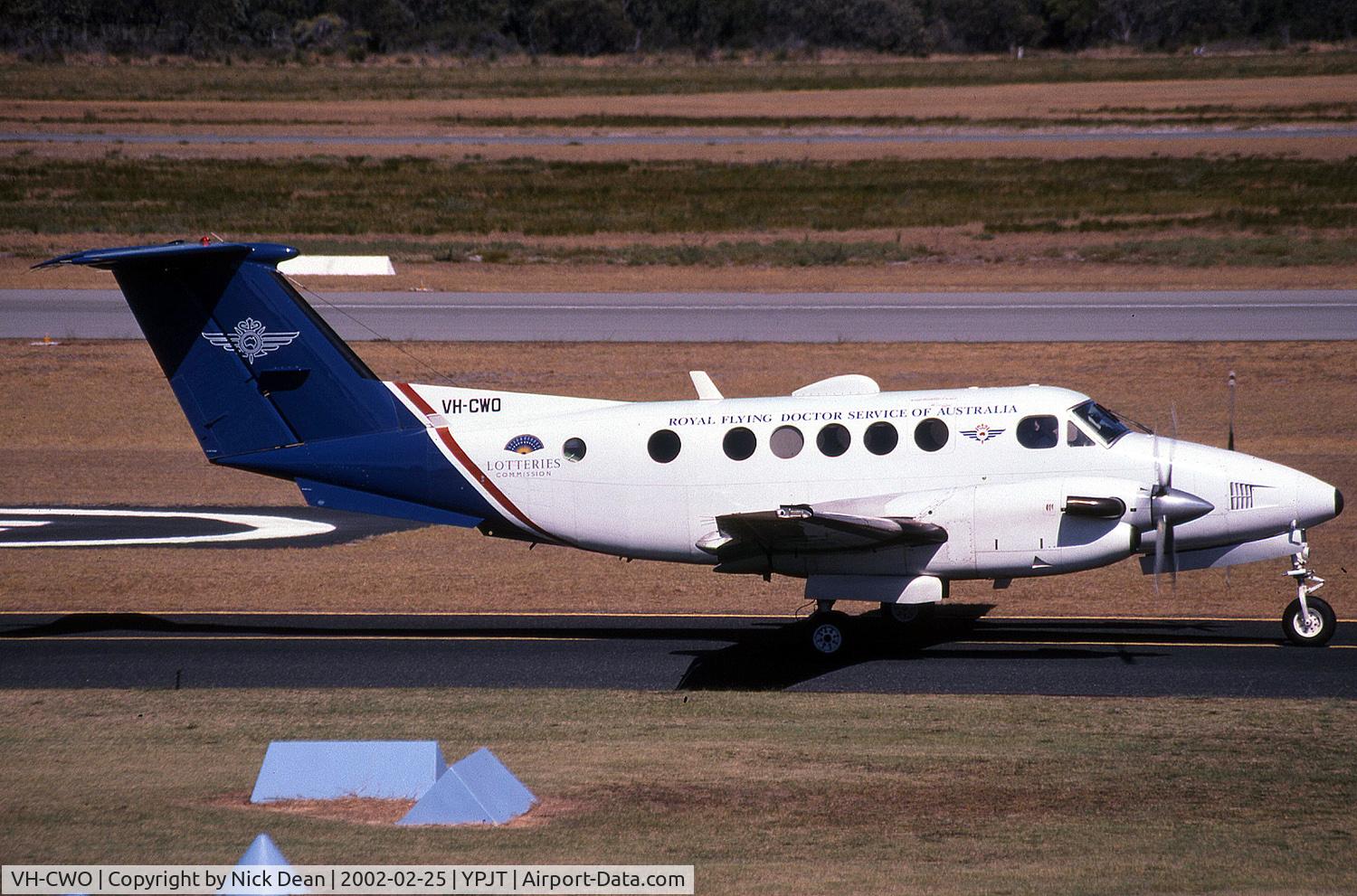 VH-CWO, 1984 Beech B200C King Air C/N BL-72, YPJT (seen a few years earlier in a different scheme)