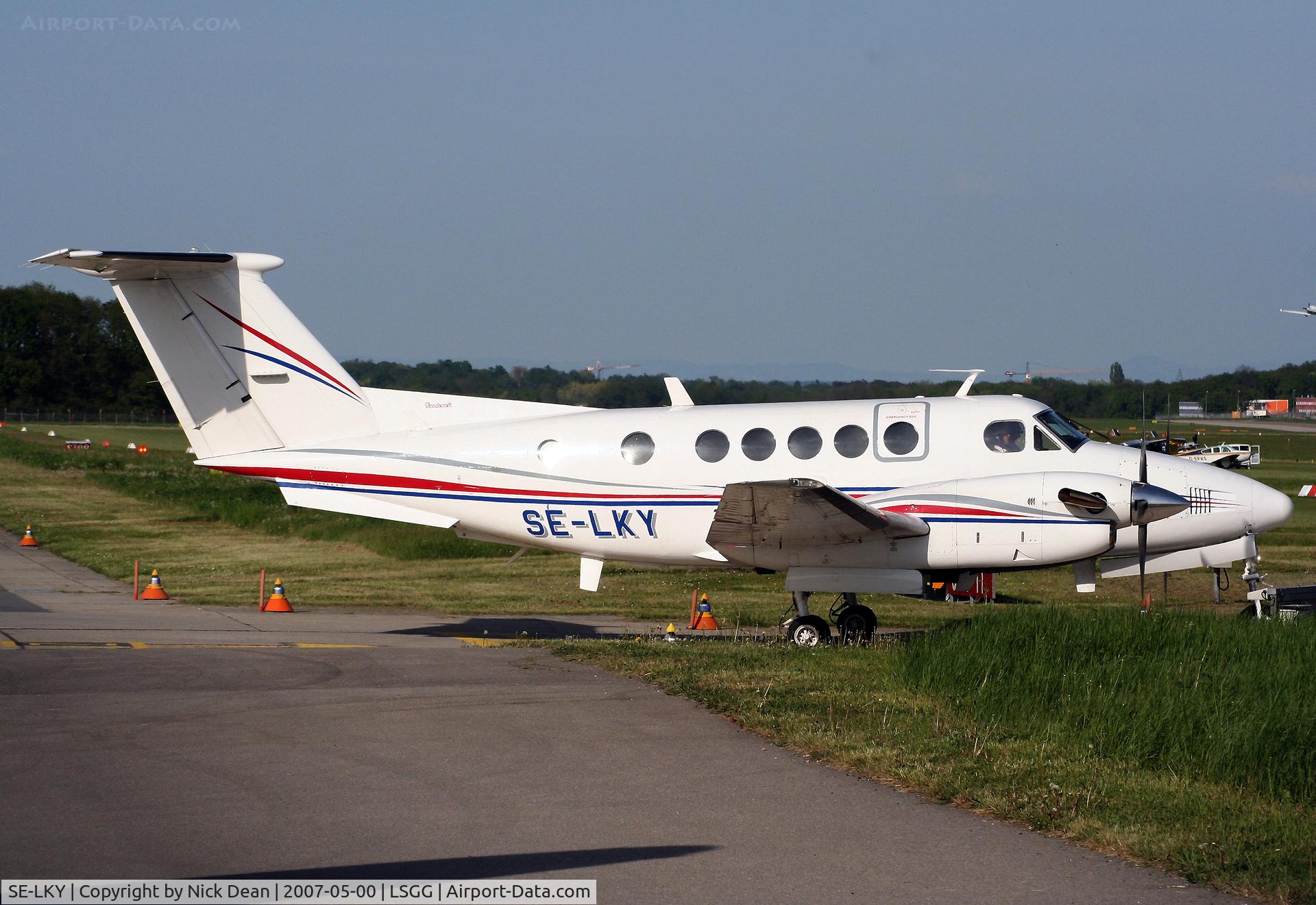 SE-LKY, 1986 Beech B200C Super King Air King Air C/N BL-127, LSGG