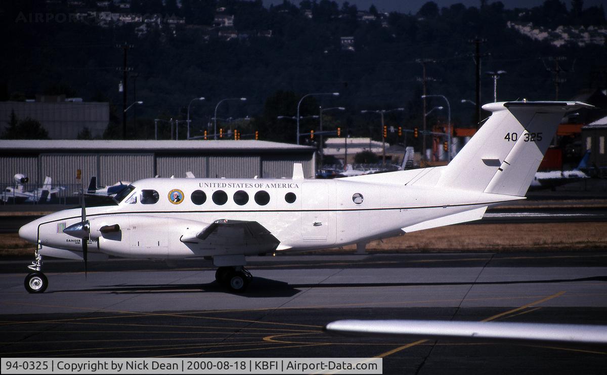 94-0325, 1994 Beech C-12R Huron C/N BW-014, KBFI
