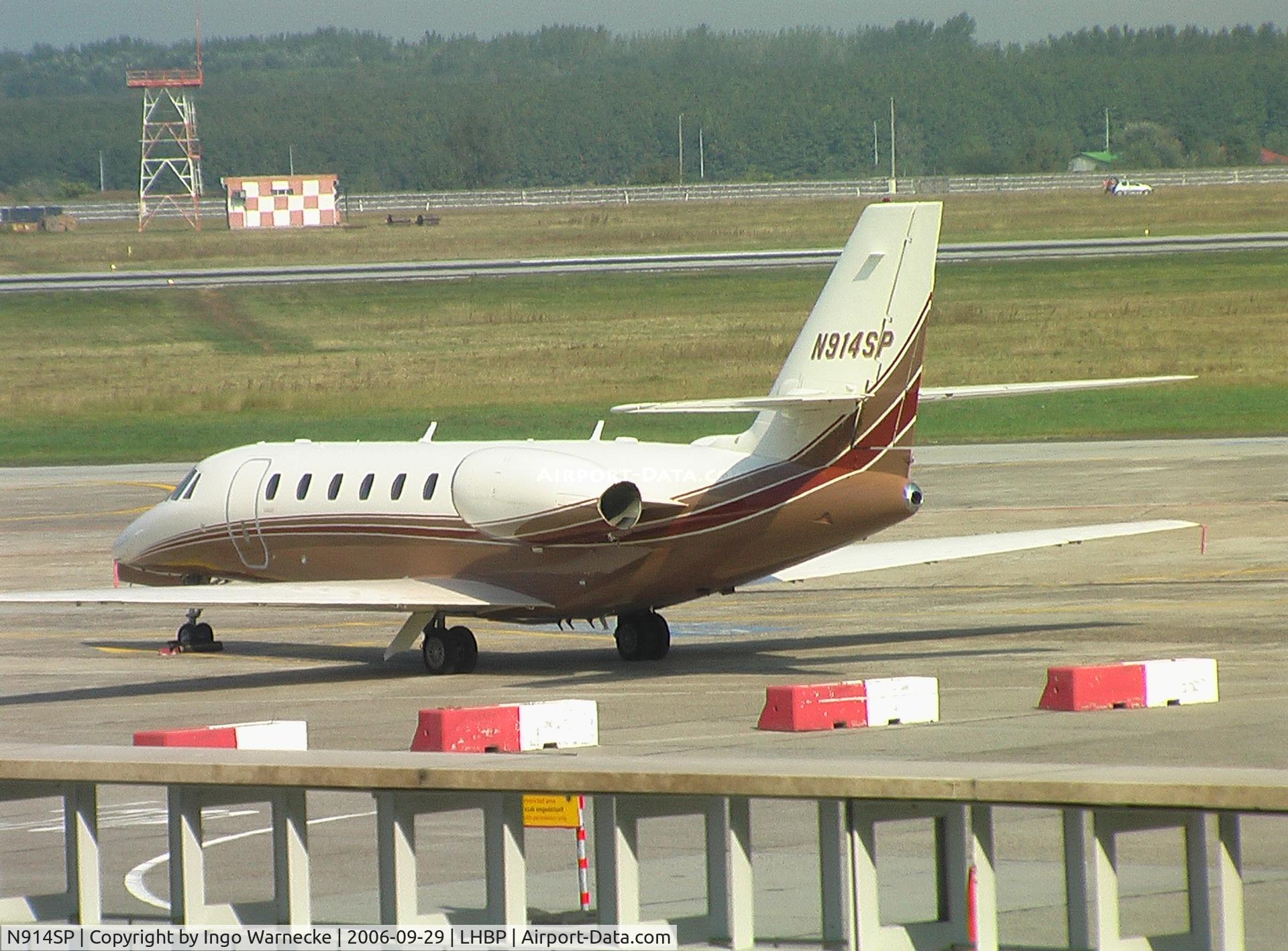 N914SP, 2004 Cessna 680 Citation Sovereign C/N 680-0020, Cessna 680 Citation Sovereign at Budapest Ferihegy I
