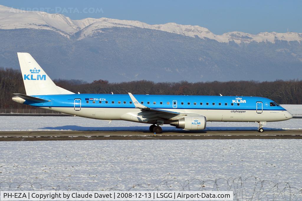 PH-EZA, 2008 Embraer 190LR (ERJ-190-100LR) C/N 19000224, KLM Cityhopper
