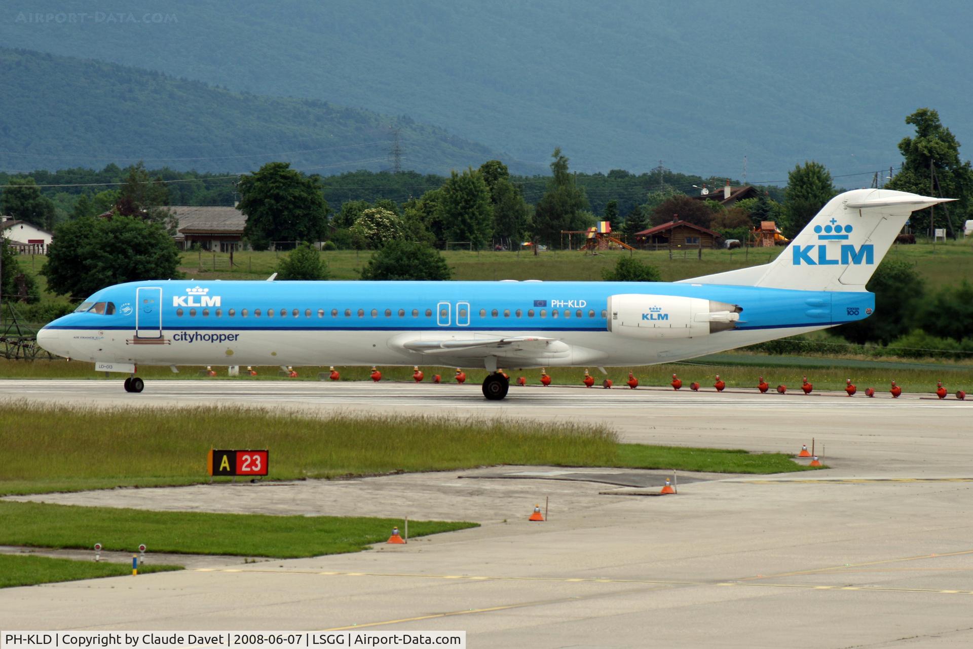 PH-KLD, 1989 Fokker 100 (F-28-0100) C/N 11269, KLM Cityhopper