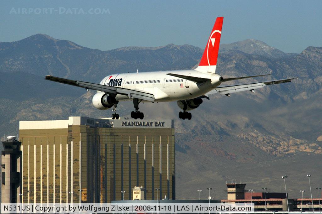 N531US, 1988 Boeing 757-251 C/N 23846, Going to Las Vegas